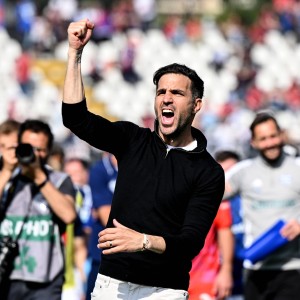 世界杯比赛直播地址-法布雷加斯：科莫在被判点球后踢得很好，现在我不谈自己的未来